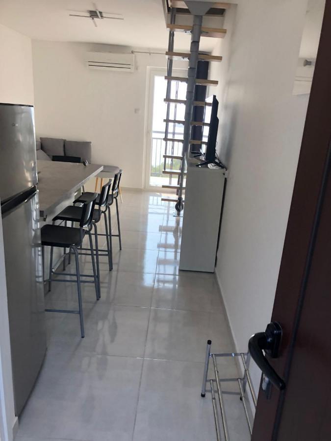 Apartman Valinor Miholascica Bagian luar foto